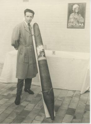 Jozef Simons met grootste sigaar ter wereld