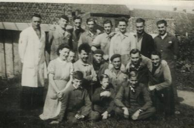 De eerste meubelmakers bij atelier Van Deputte