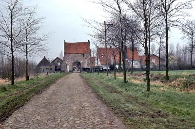 Oprijlaan Huysmanhoeve